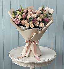 Букет цветов из:  Розы и Лизиантусы в Оршанке