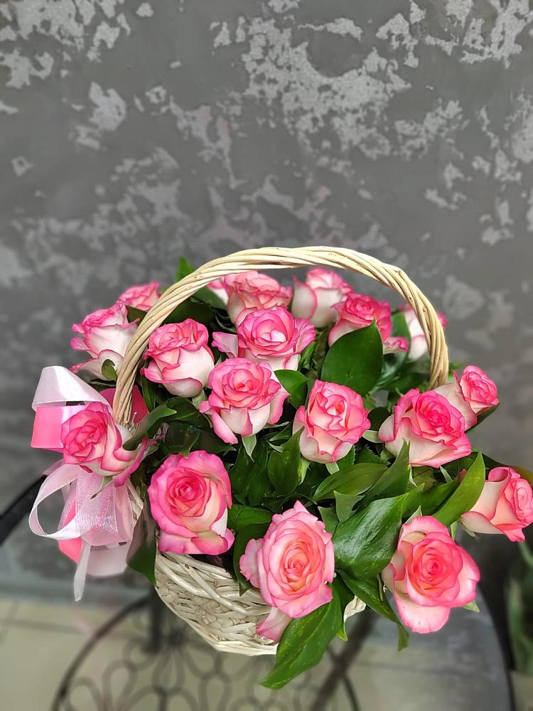 Цветочная композиция из Розы в корзине в Оршанке