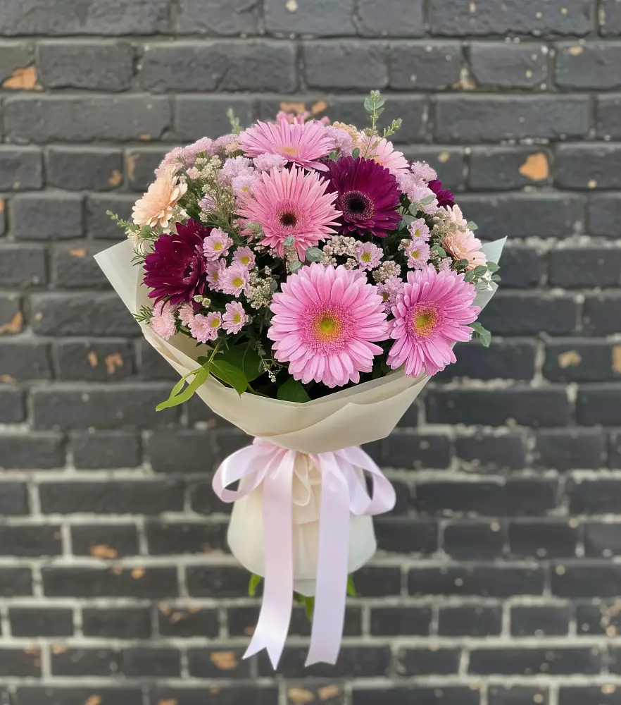 Букет цветов из: Герберы и Хризантемы в Оршанке