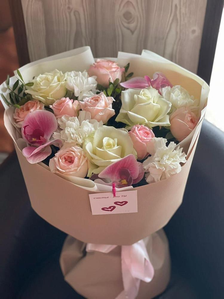 Букет цветов из: Орхидеи, Розы и Гвоздики в Оршанке