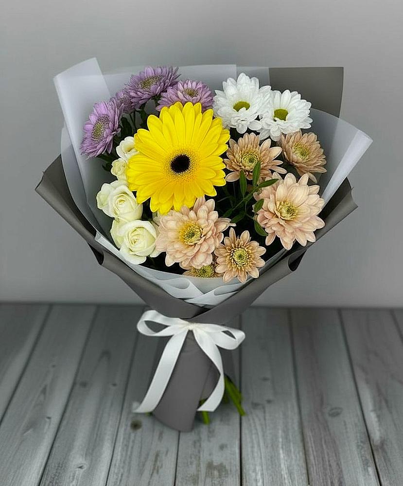 Букет цветов из: Розы, Герберы и Хризантемы в Оршанке