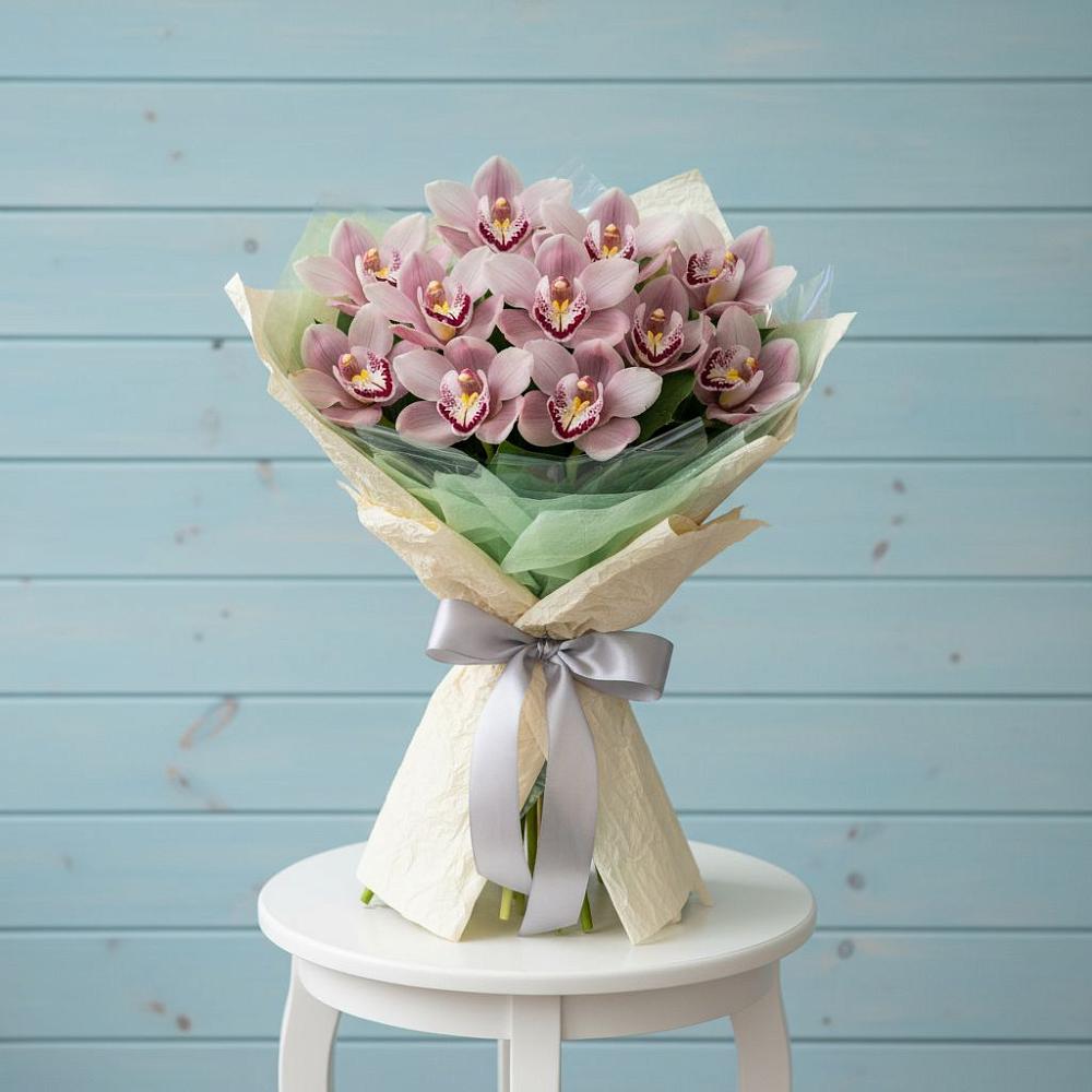 Букет цветов из: Орхидеи и Розы в Оршанке