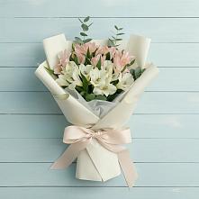 Букет цветов из:  Альстромерии в Оршанке