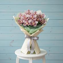 Букет цветов из:  Орхидеи и Розы в Оршанке