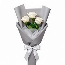 Букет 3 белые розы в Оршанке