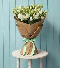 Букет цветов из:  Лизиантусы в Оршанке