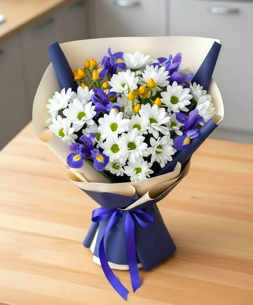 Букет цветов из: Розы, Ирисы и Хризантемы в Оршанке