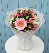 Букет цветов из:  Герберы, Альстромерии и Лизиантусы в Оршанке