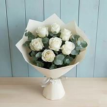 Букет Белые розы в Эвкалипте в Оршанке